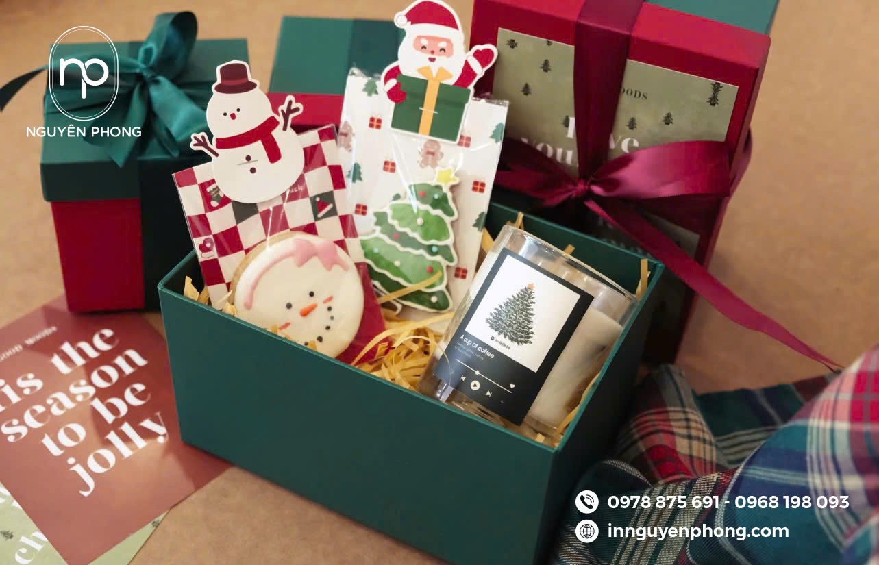 Box quà giáng sinh độc đáo, ấn tượng 